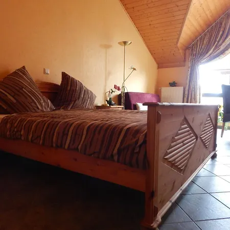 Gaestehaus Rebstock Im Weingut Schrauth-becker 3*