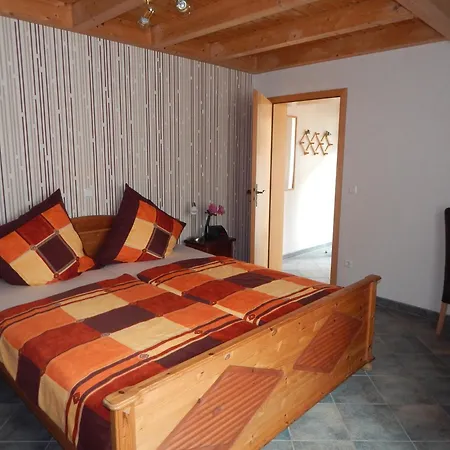 Gaestehaus Rebstock Im Weingut Schrauth-becker 3*